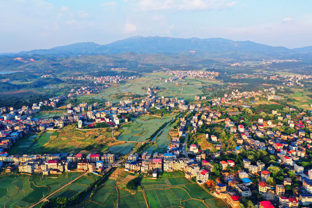 蓝山：乡村田园 景美如画