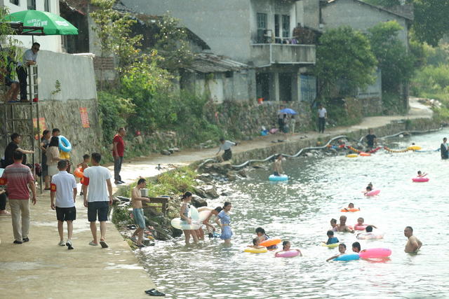安全水域  防溺水  消夏纳凉 游泳 戏水