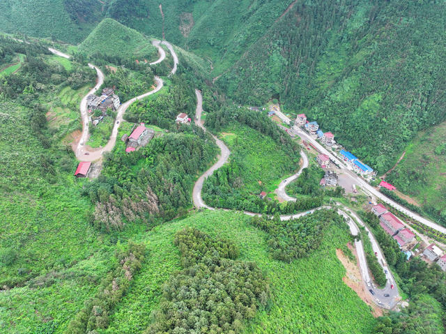 交通 山路 振兴