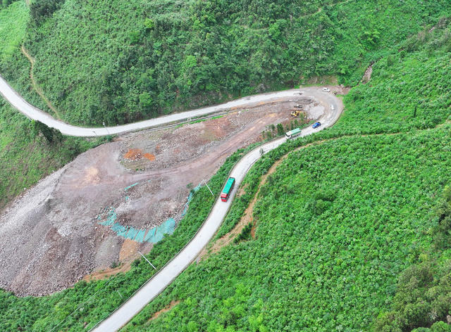 交通 山路 振兴