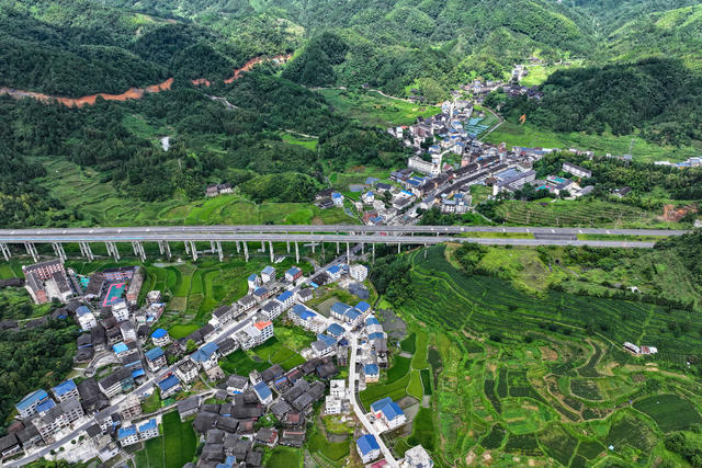 路 公路 高速 乡村 交通网 四好公路 和美乡村