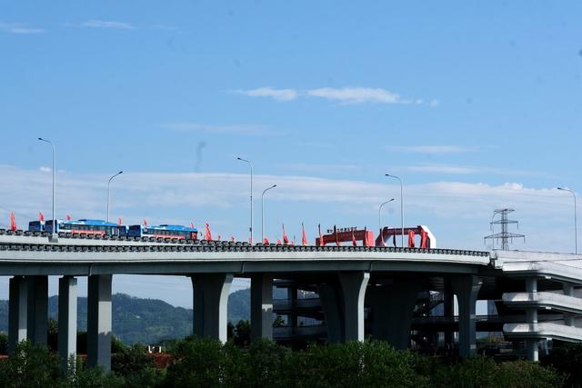 香炉洲大桥，通车