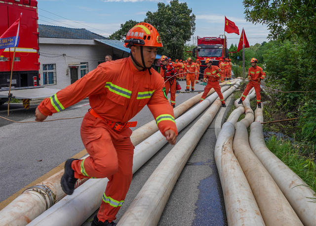 消防救援 抗洪救灾