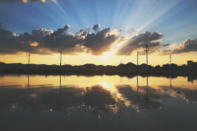 晚霞  绚丽  美景  如画