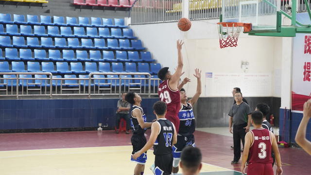 篮球赛 气排球赛 