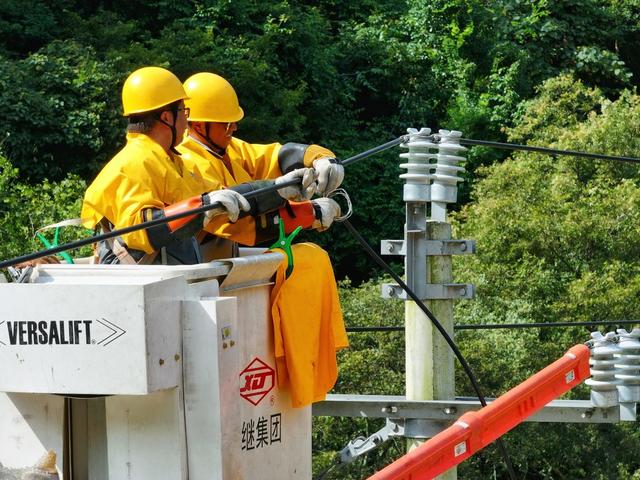 高温 带电 作业