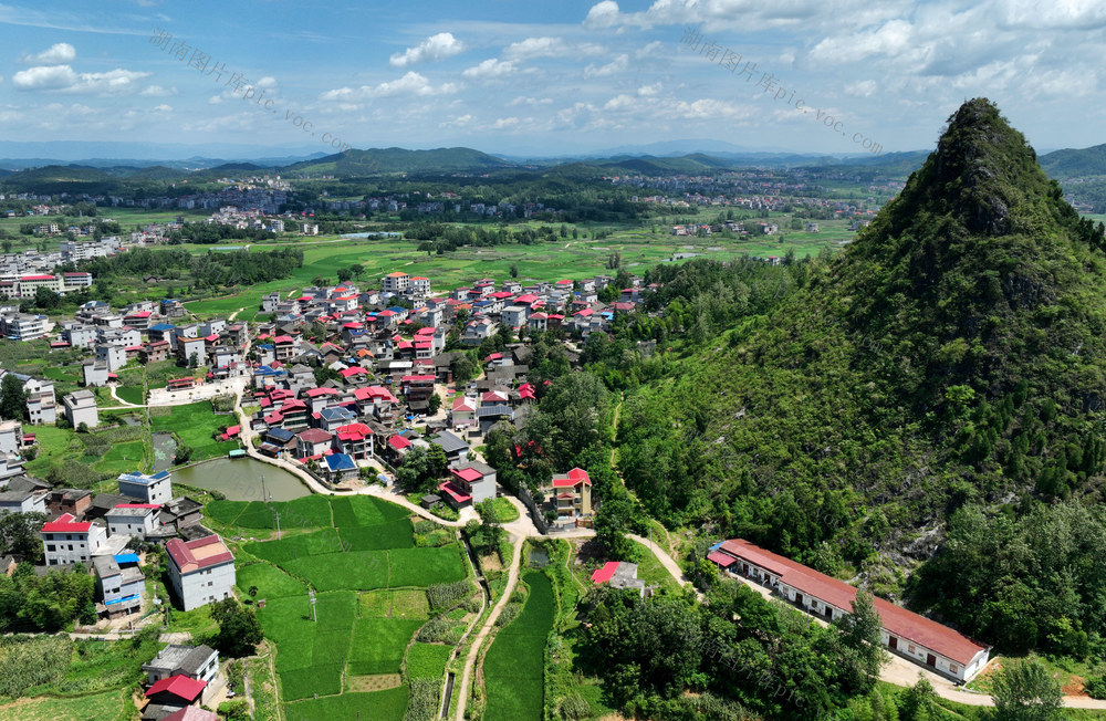 美丽乡村 村庄 生态 环境 山 水 蓝天 白云 自然风光 田园