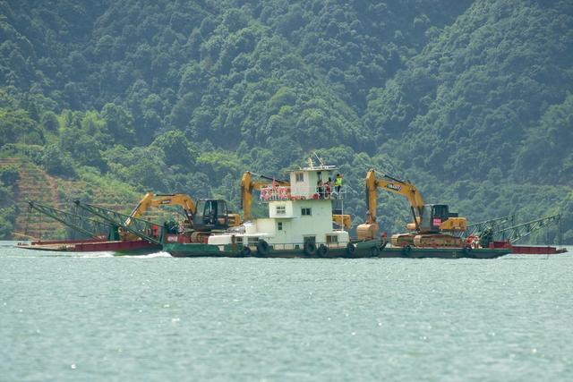 抢险  水上通道  救援 台风  交通