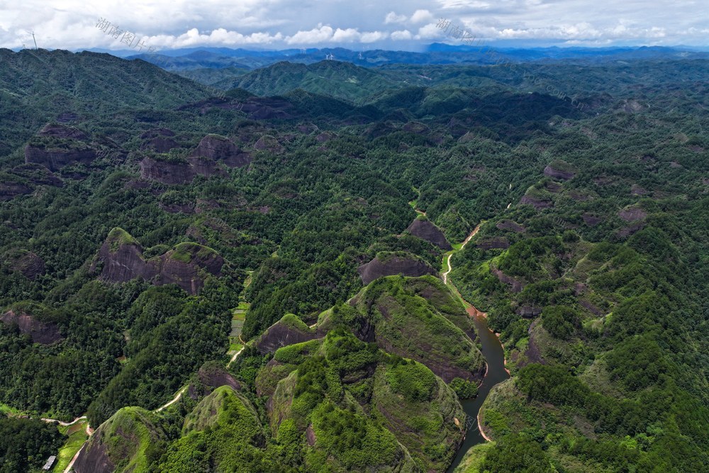 生态 丹霞 万佛山 国家地质公园 峰群