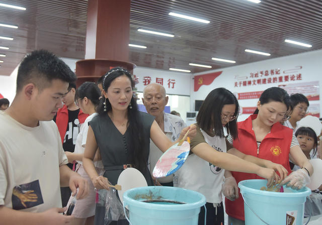 志愿服务  七夕  文艺  新时代文明实践中心  书画  剪纸