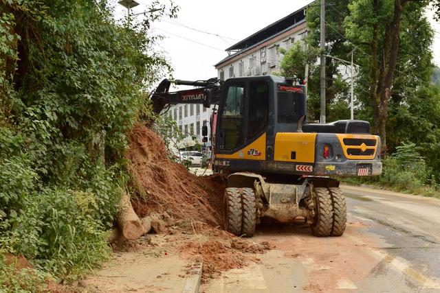 灾情  自救  暴雨  洪灾  重建家园