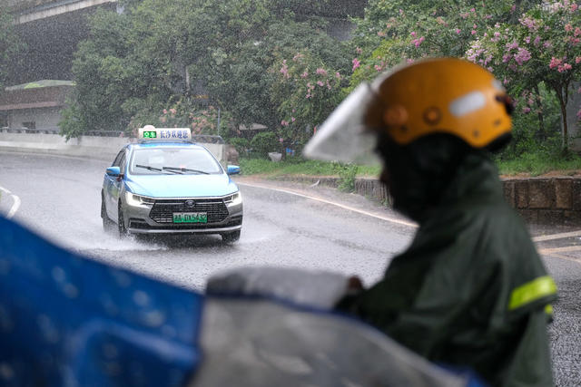 强降雨，缓解高温