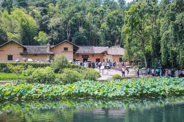 旅游 红色基地 爱国主义教育 毛泽东同志故居