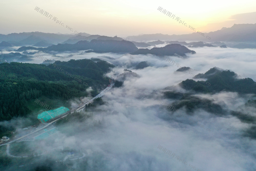 湖南，湘西，高速公路，建设，老区，桑龙，云雾，仙境