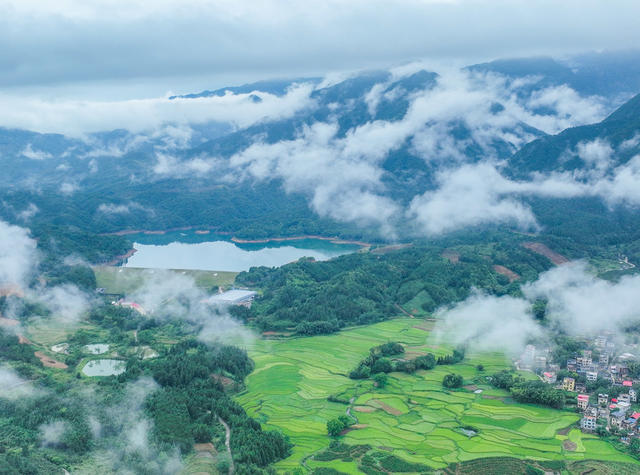 青山绿水
道县
生态
