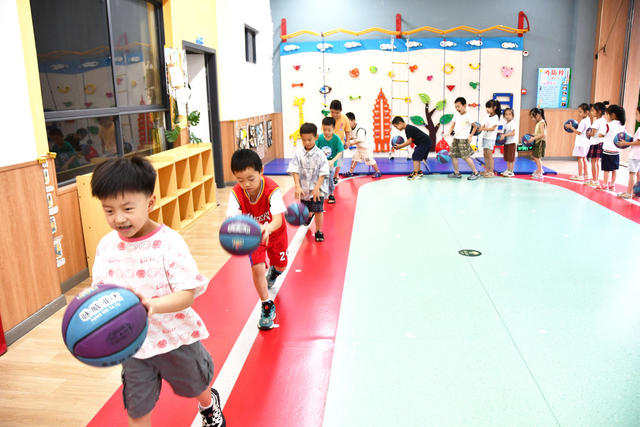 多彩暑托班   暖心又安心