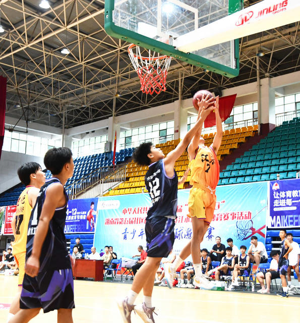 “校BA”点亮运动激情