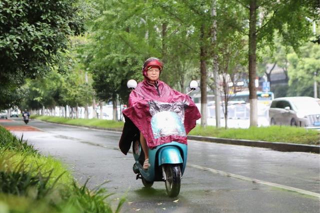 秋风秋雨