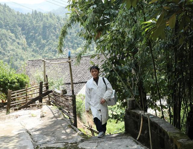 大山深处的健康守护者