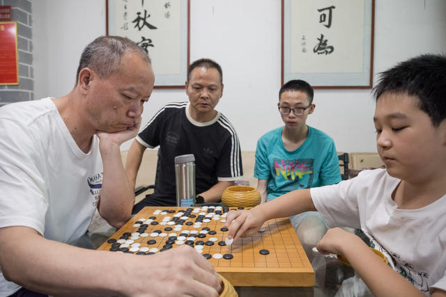 围棋  学生  孩子  冠军  比赛  学习