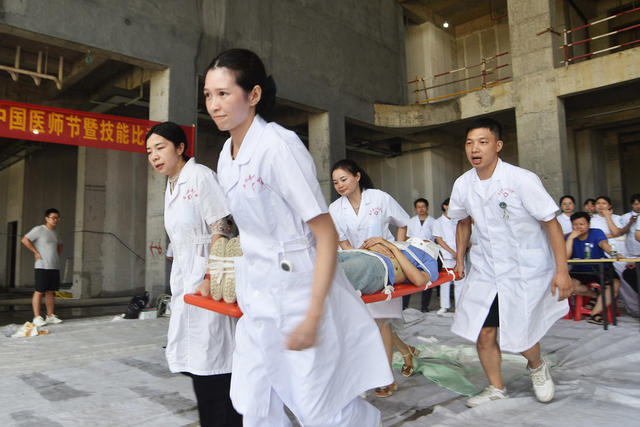 嘉禾：医疗技能比武  提升医护水平
