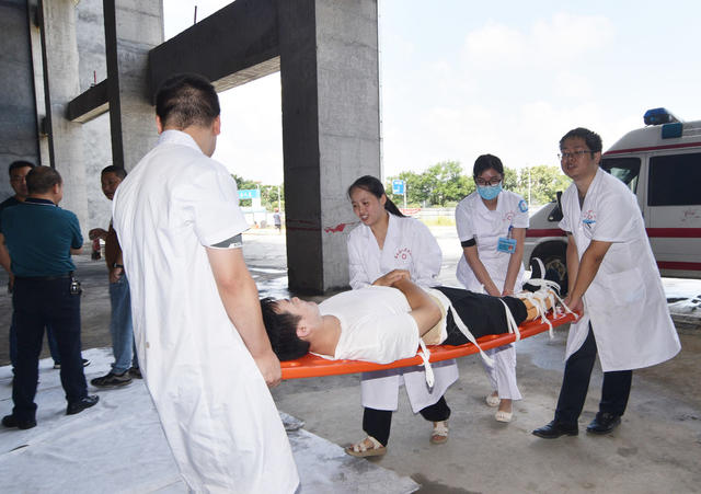 嘉禾：医疗技能比武  提升医护水平