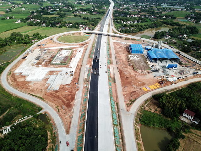 长常囗高速囗打伞树囗服务区囗建设