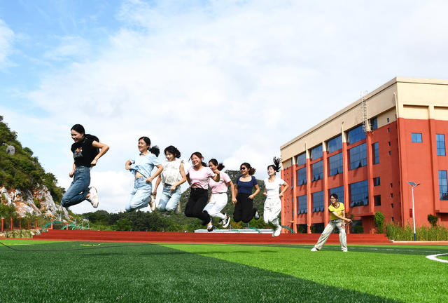 幼师暑期培训   提高教学技能