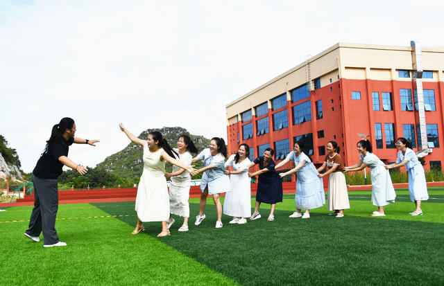 幼师暑期培训   提高教学技能