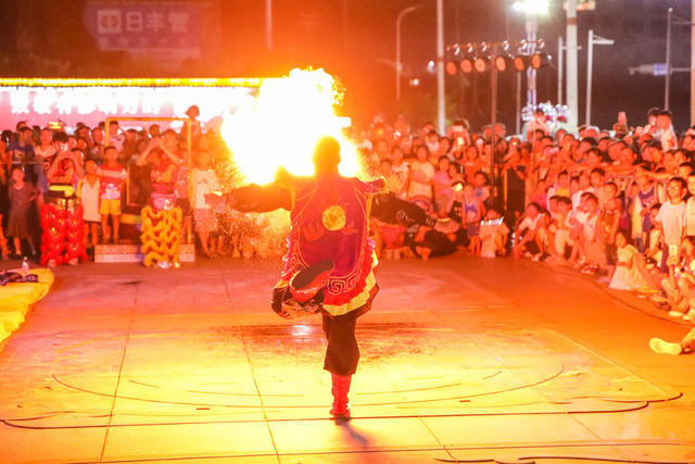 夜经济 夜市 民俗表演 非遗 消费