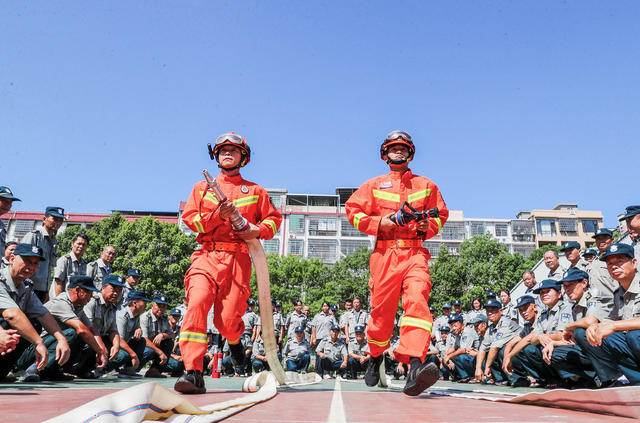 安保  校园  培训  安全