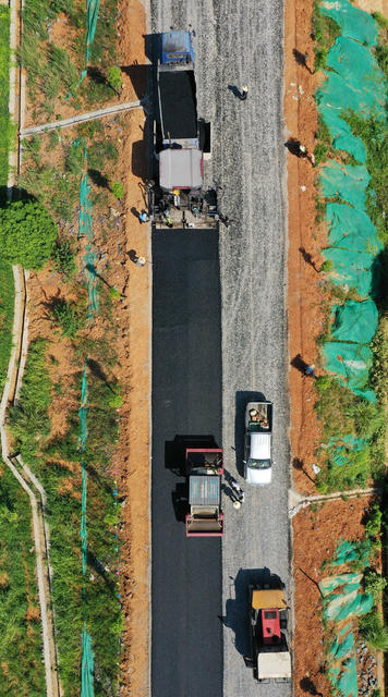 嘉禾：民生工程建设忙