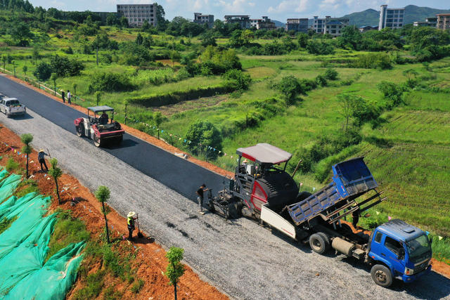 嘉禾：民生工程建设忙