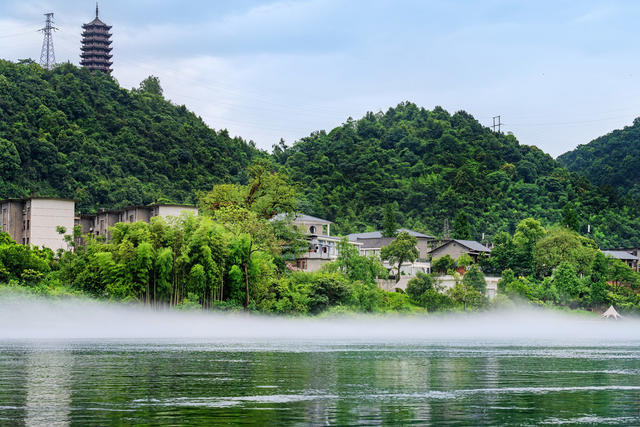 旅游