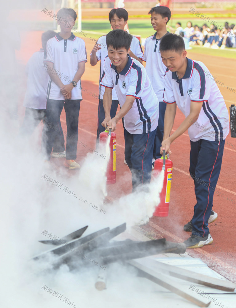 消防安全
学校
军训
道县