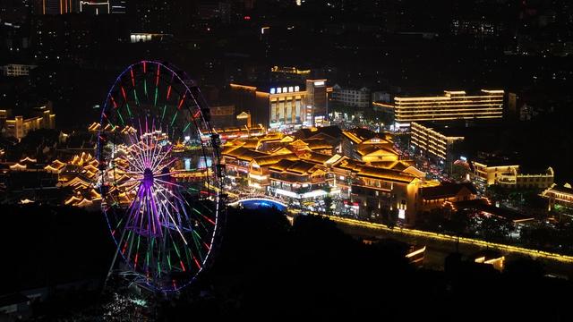 湖南  郴州  苏仙  中秋   苏仙区  白鹿洞街道  石榴湾社区  磨心塘  龙门有戏  舞台  中秋  文艺汇演   群众   文艺   夜经济   航拍  黄建华 