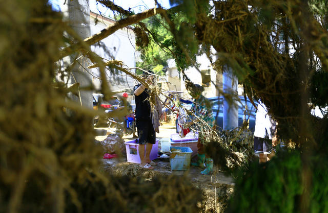 湖南  郴州  资兴  州门司   格美  暴雨  山洪  泥石流 防汛救灾  灾后重建  灾后自救   应急  消防  部队  官兵  干群  团结  合力    救灾  现场   家园

