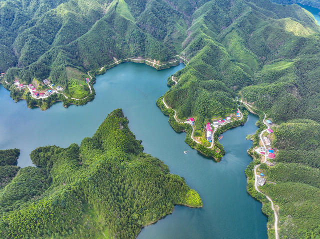 大美中国 蓝天 白云 青山 绿水 民居 水资源 水环境 水生态 城乡人居环境 美丽乡村