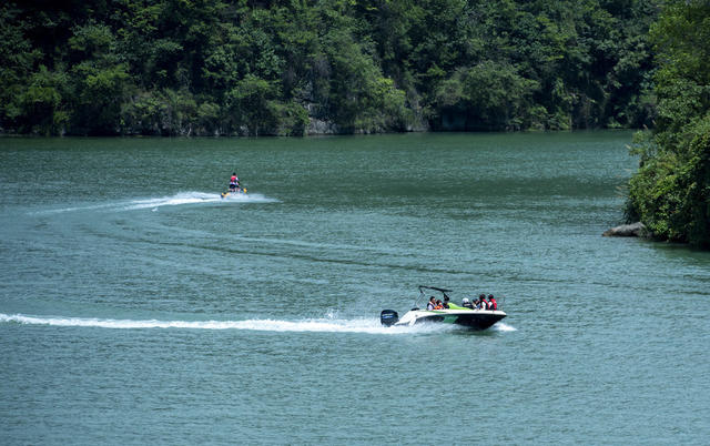 涟源 地质公园 戏水避暑  水上运动
