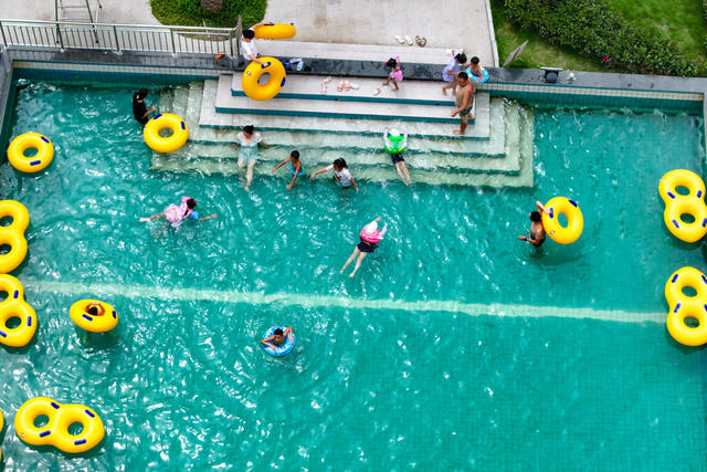 水上乐园 戏水  消暑 清凉 玩水 夏天