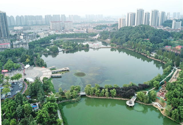 航拍囗秀峰湖