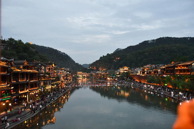 凤凰 沱江  美景