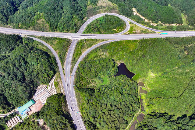 交通 路 高速公路 公路 车