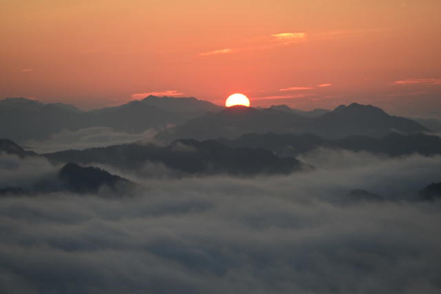 日出云海