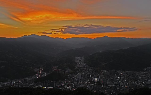 湖南桂东 霞 山城 生态画卷