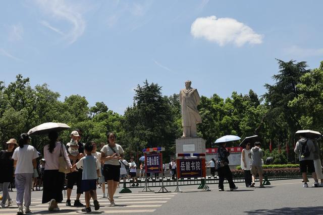 长沙 国金街 夜市经济  文旅融合  烟火长沙  旅游  网红城市长沙
