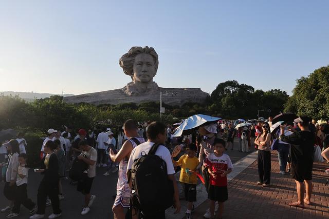 长沙 国金街 夜市经济  文旅融合  烟火长沙  旅游  网红城市长沙