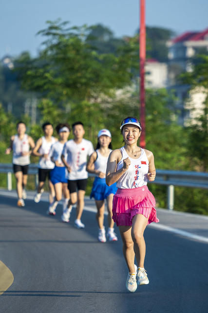 娄底 全民健身日  晨跑
