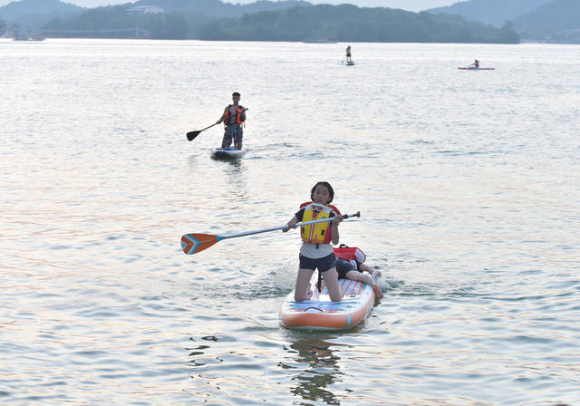 水上运动  健身  锻炼  夏日  清凉  摩托艇  浆板  户外运动