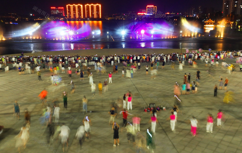 夜色 休闲 文旅 夜市 